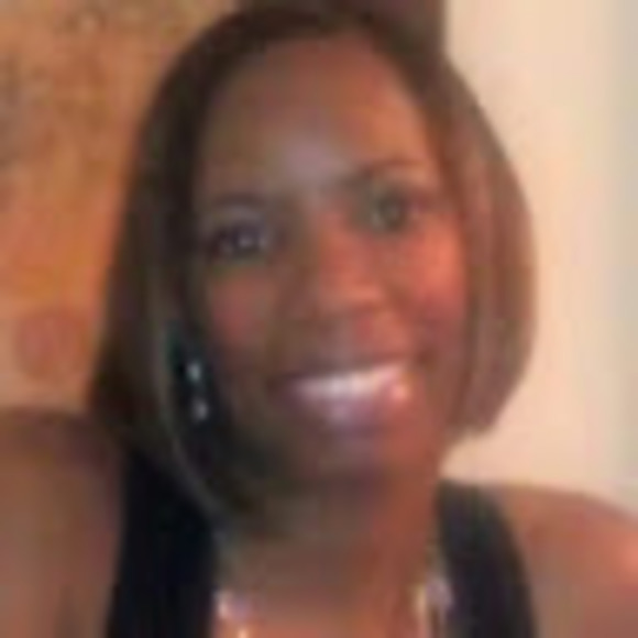 Meet your Posher, Jazmine - Picture 1 of 1